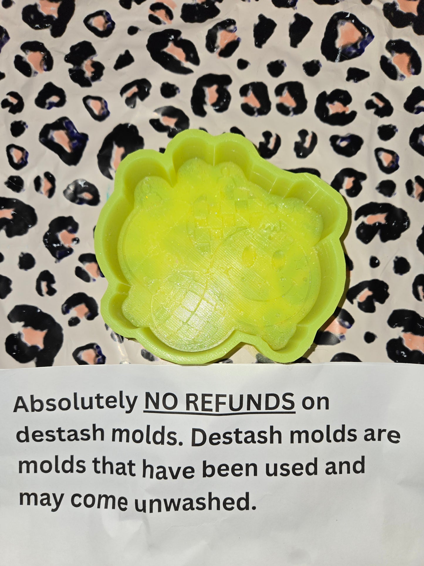 DESTASH QUAD ORNAMENT