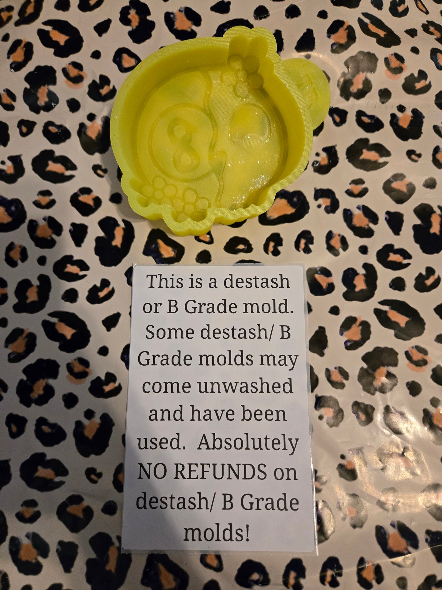 DESTASH 8 ball skull
