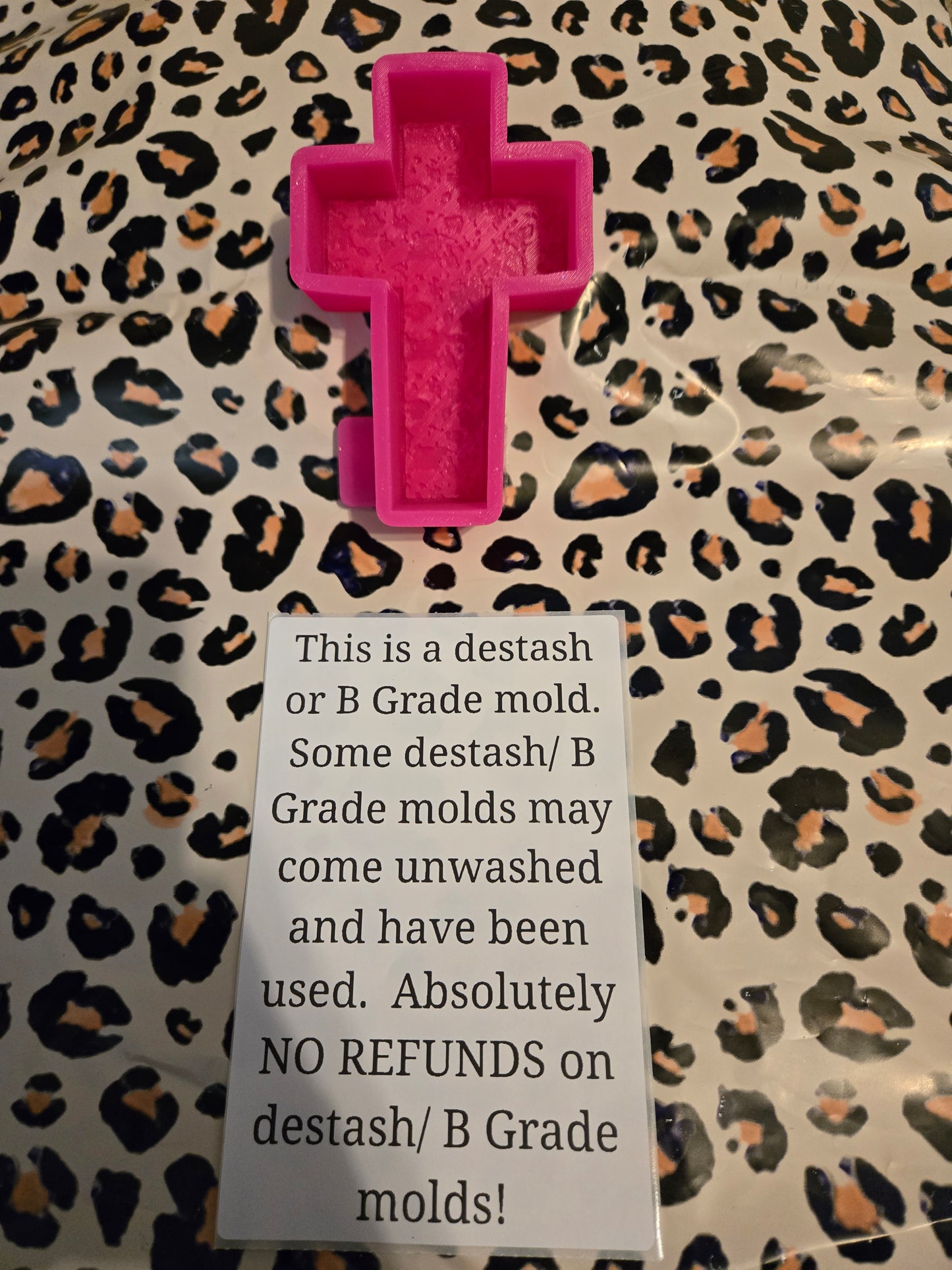 DESTASH cowhide cross