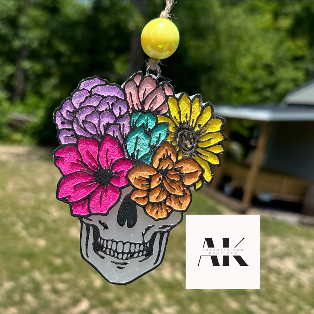 FLORAL SKULL