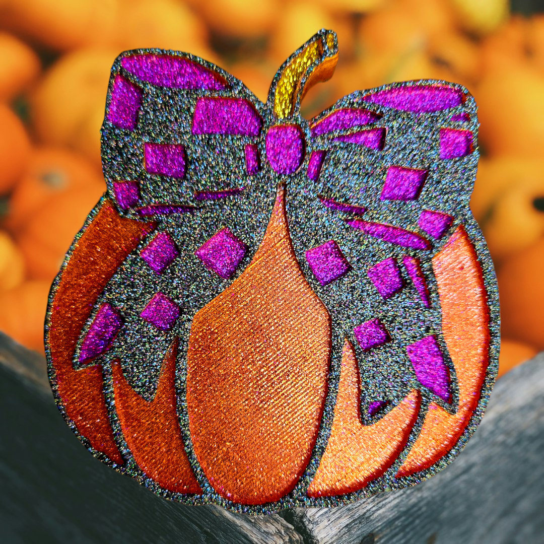 CHECKERED BOW PUMPKIN