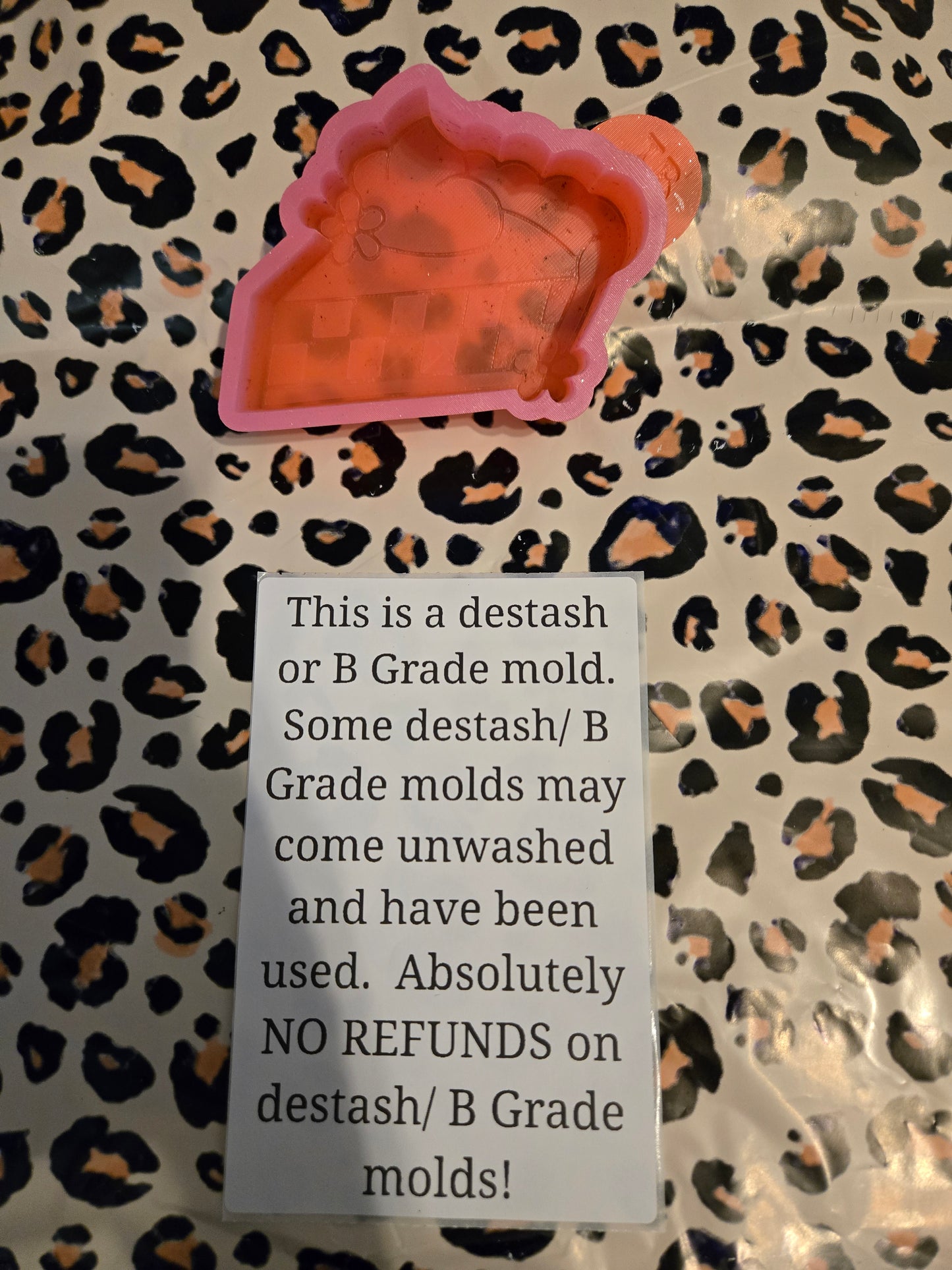 DESTASH checkered pie slice