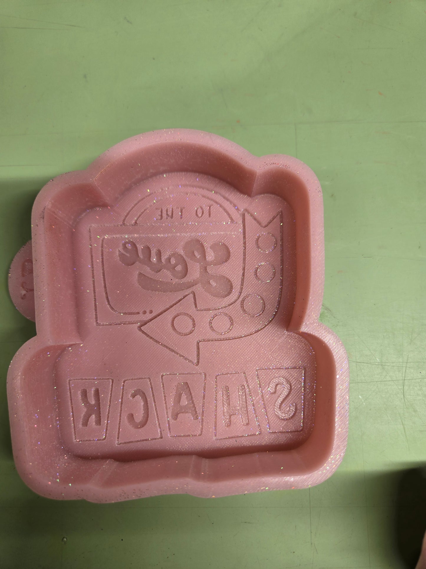 DESTASH to the love shack