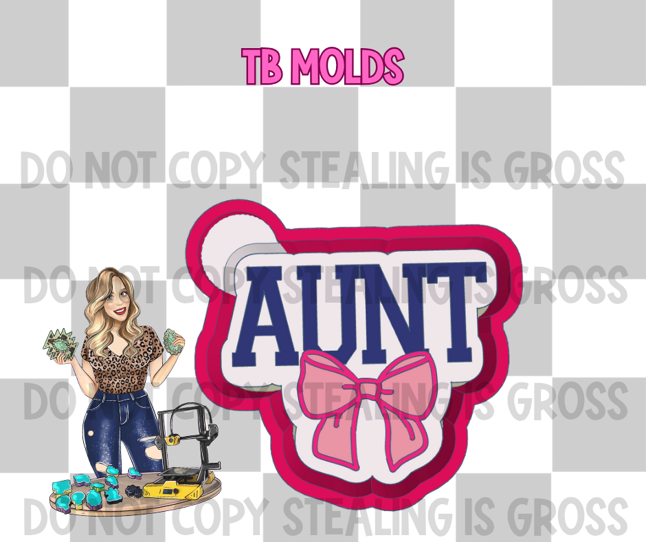 Aunt with bow