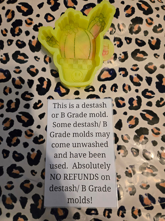 DESTASH smiley cactus