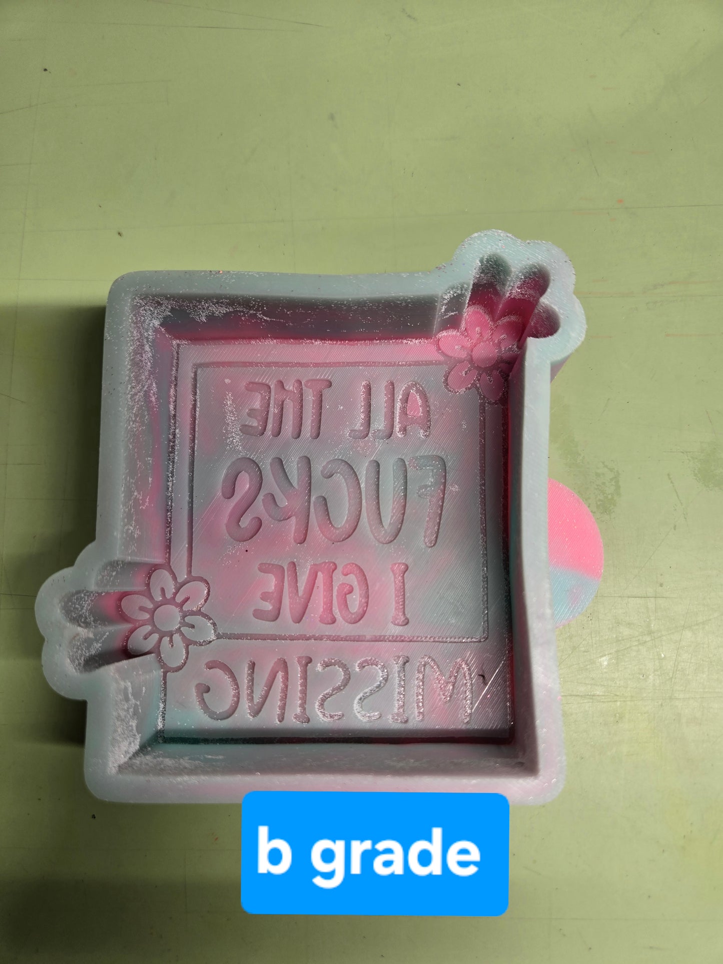 DESTASH / B GRADE missing all the Fucks i give