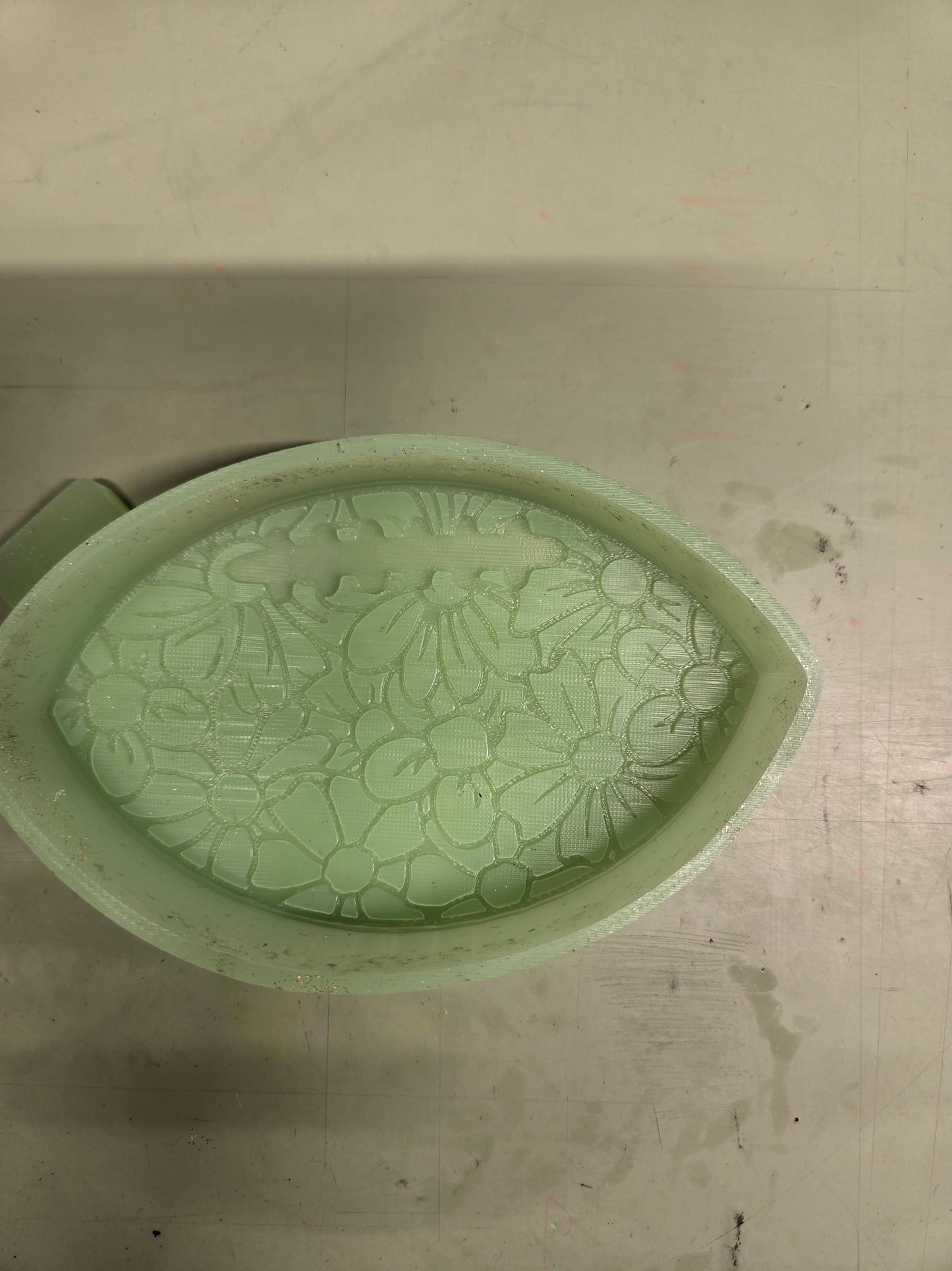 DESTASH floral football