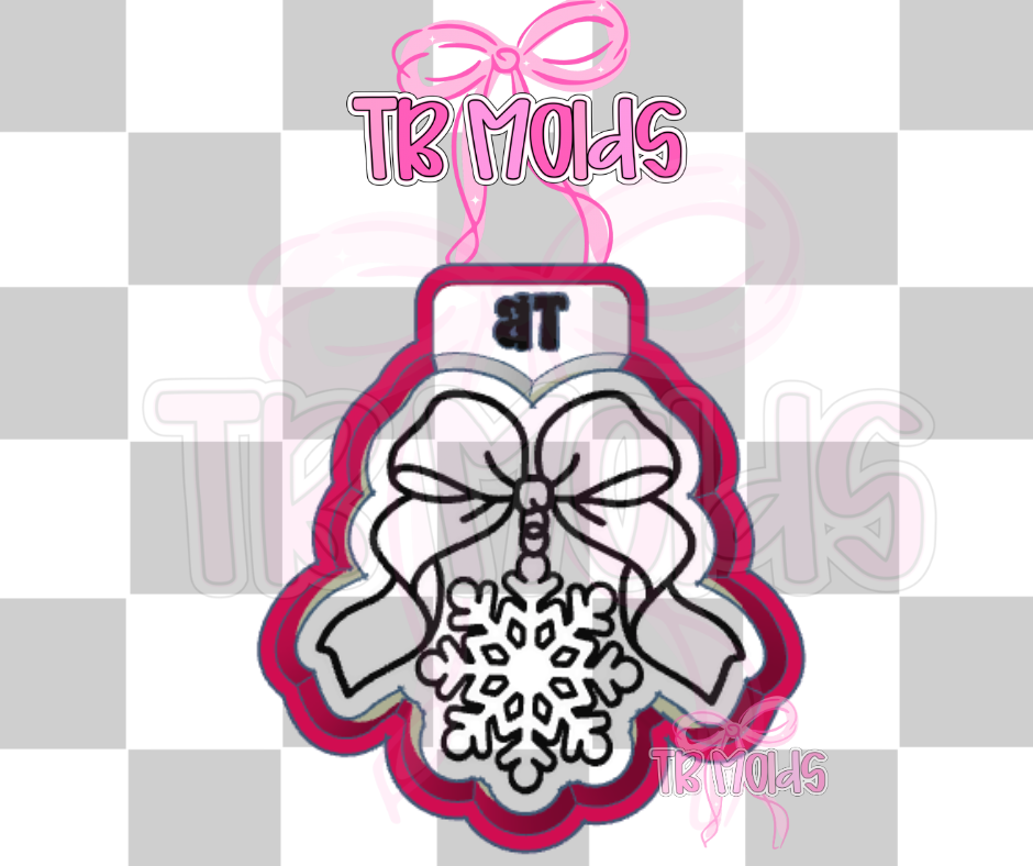 Snowflake charm