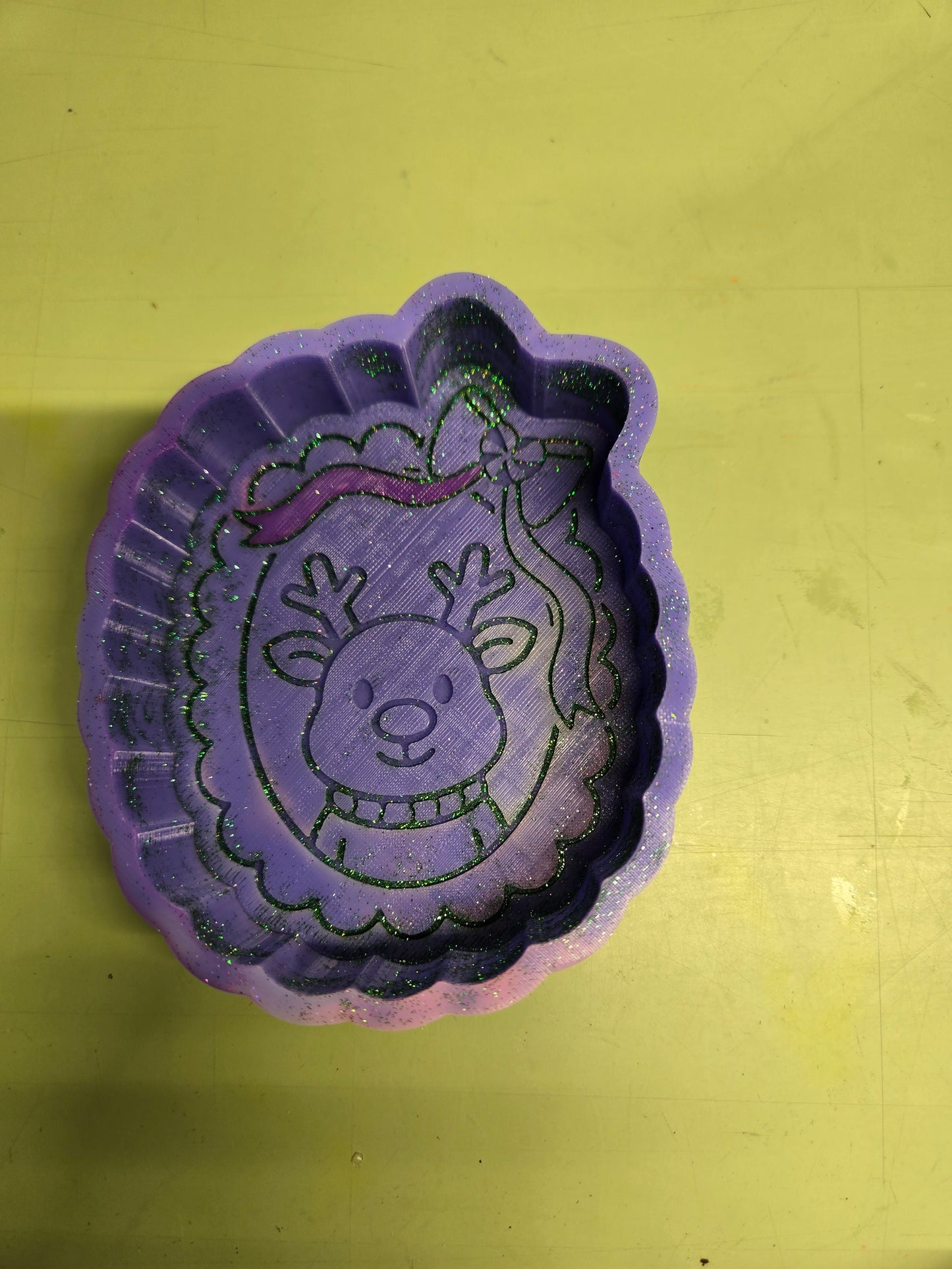 DESTASH reindeer frame