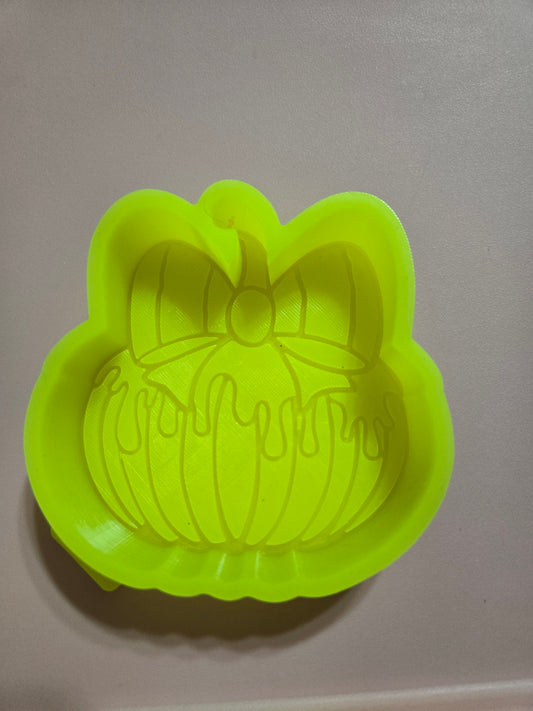 RTS drippy striped pumpkin