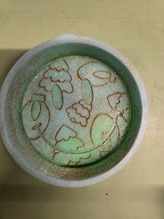 DESTASH smiley with trees and lights