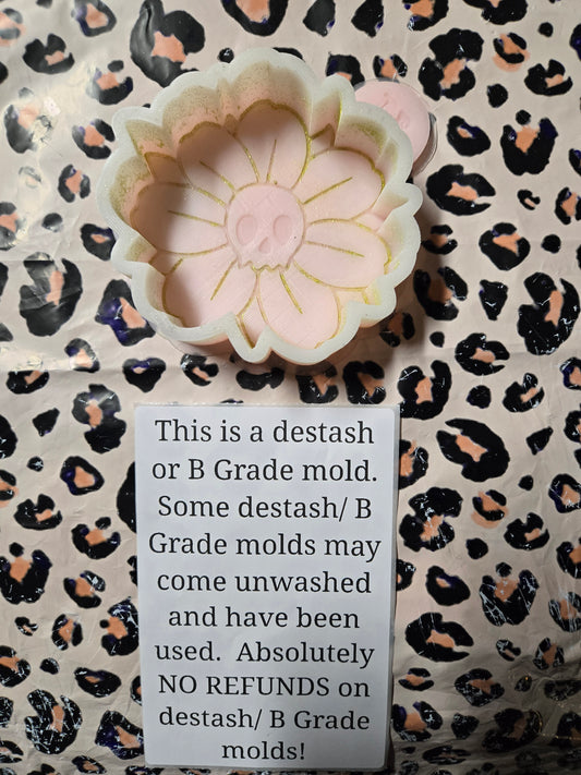 DESTASH skull flower